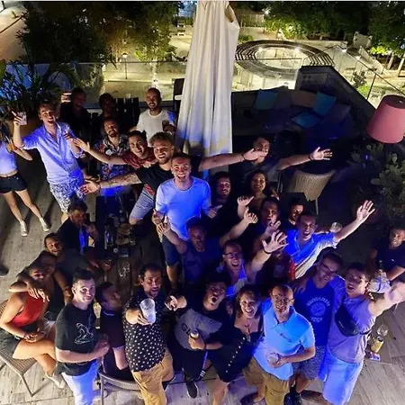 Marco Polo Party Hostel *