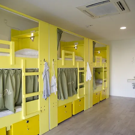 Marco Polo Party Hostel