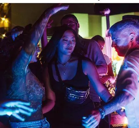 Marco Polo Party Vandrarhem *