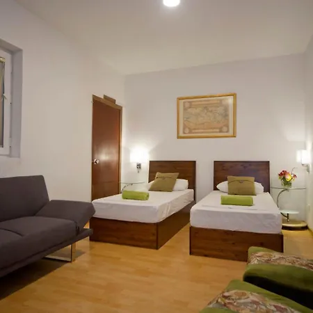 Marco Polo Party Vandrarhem