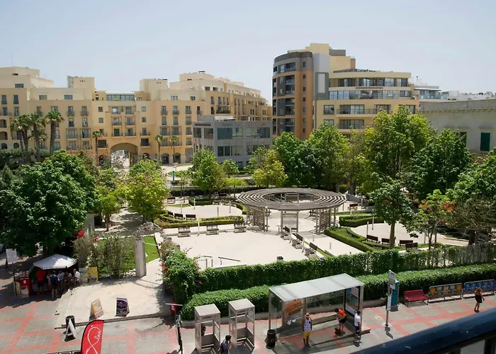 بيت شباب Marco Polo Party