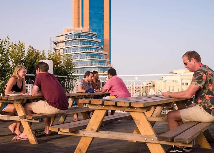 بيت شباب Marco Polo Party