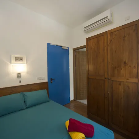 Marco Polo Party Hostal